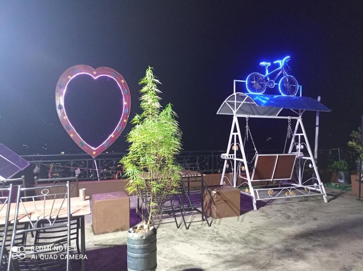 Begnas Coffee House & Hotel Deorali Bagian luar foto