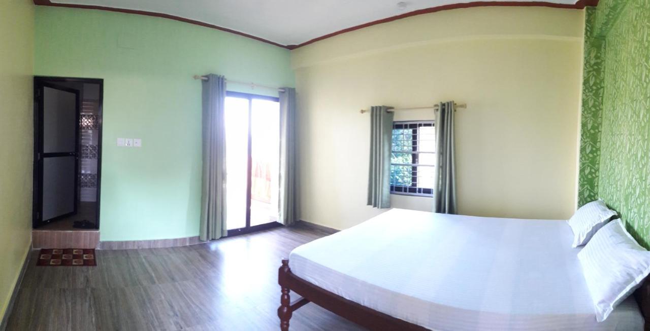 Begnas Coffee House & Hotel Deorali Bagian luar foto