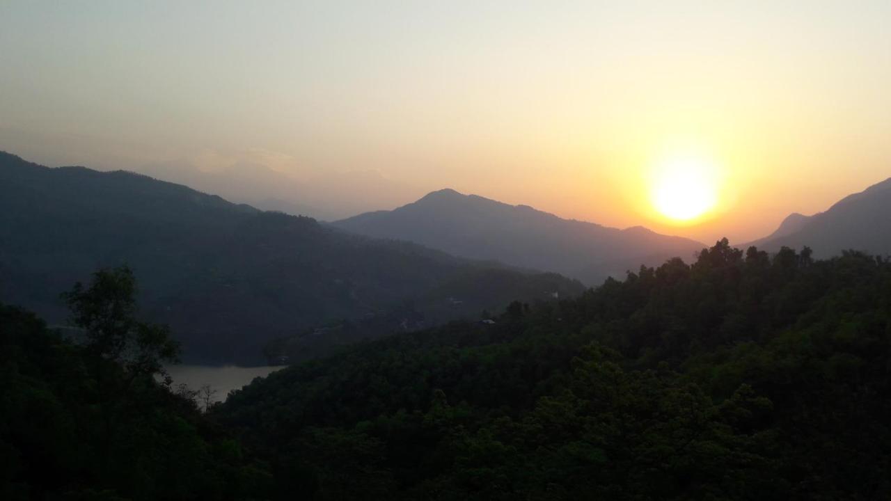 Begnas Coffee House & Hotel Deorali Bagian luar foto